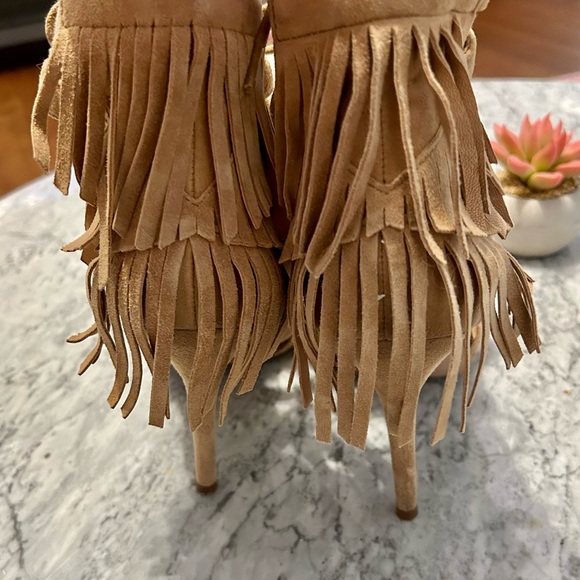 Jessica Simpson fringe heels - Picture 4 of 5